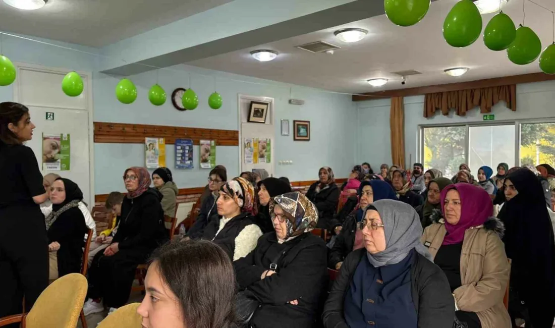DÜZCE(İHA) – Düzce Sağlık Müdürlüğü tarafından verilen eğitimlerde kanserin erken