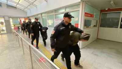 Kocaeli’de terör örgütleri DEAŞ ve El Kaide’ye yönelik düzenlenen operasyonda