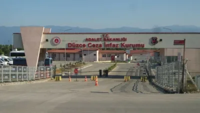 DÜZCE(İHA) – Düzce’de Jandarma ve Polis ekiplerince yapılan çalışmalarda, çeşitli