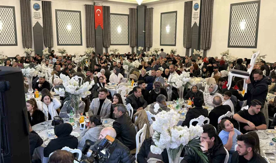Düzce’de Cumayeri Karslılar Derneği tarafından kaz gecesi yapıldı. Gecede yöreye
