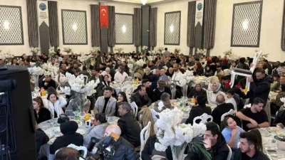 Düzce’de Cumayeri Karslılar Derneği tarafından kaz gecesi yapıldı. Gecede yöreye