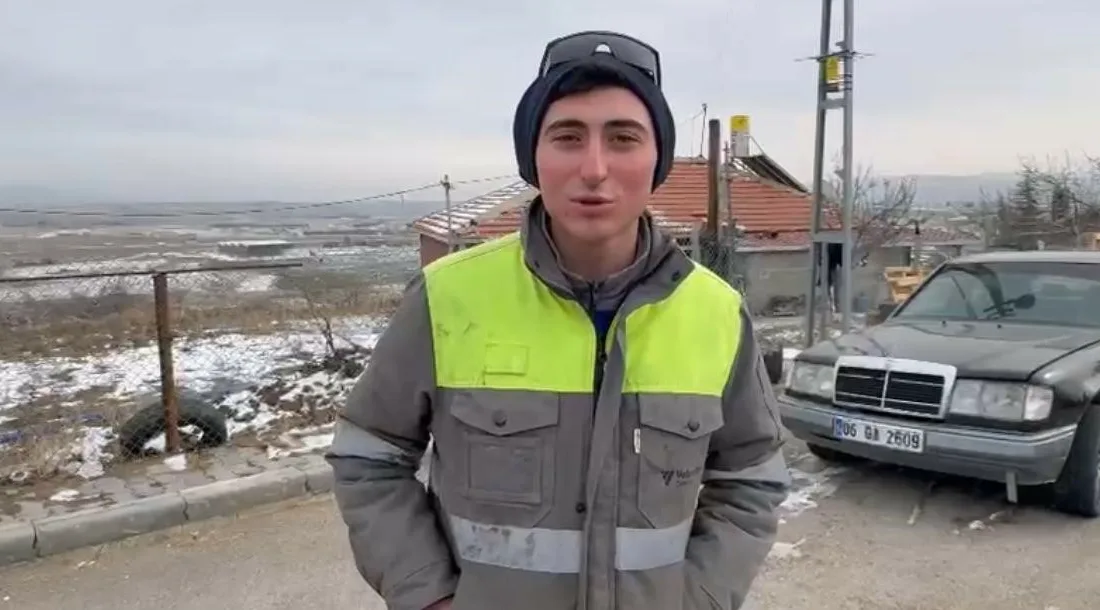 Ankara’nın Elmadağ ilçesinde bakımsız yolların karda tuzlanmaması nedeniyle güvensiz olduğunu