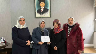 DÜZCE (İHA) – Yıllarını eğitime adamış, bilgi ve tecrübeleriyle birçok