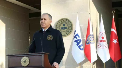 İçişleri Bakanı Ali Yerlikaya, uyuşturucu ticareti yapan şahıslara yönelik İzmir