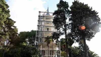 Kocaeli’nin İzmit ilçesinde aslına uygun restore edilen saat kulesi, 3