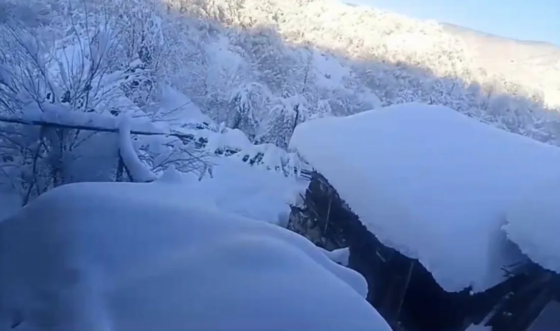 Karabük’ün Yenice ilçesinde dün itibarıyla etkisini artıran kar yağışı sonrası