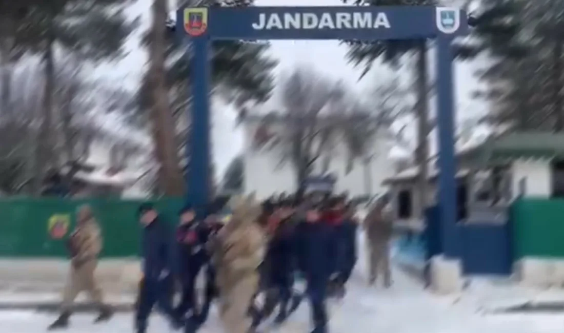 Kastamonu’nun Devrekani ilçesinde 9 farklı adrese gerçekleştirilen eş zamanlı uyuşturucu