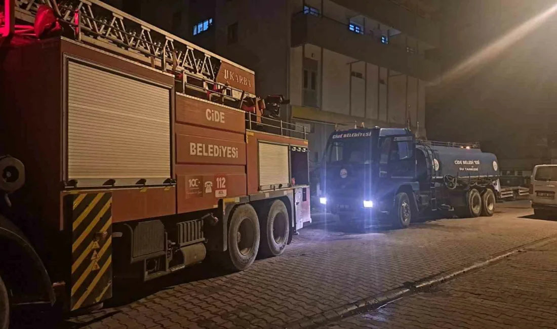 Kastamonu’nun Cide ilçesinde ekmek fırınının üst katında bulunan evin çatısında