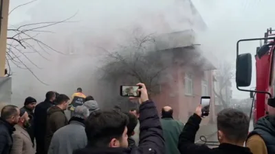 Sakarya’nın Kaynarca ilçesinde bir evde çıkan yangın, ekiplerin müdahalesiyle söndürüldü.