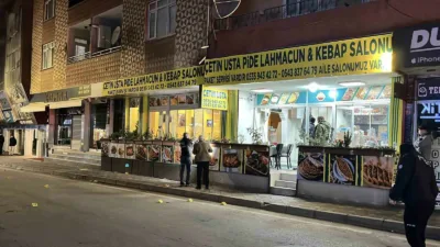 Kocaeli’nin Gebze ilçesinde bir kebapçı dükkanına içeride müşteriler bulunduğu sırada