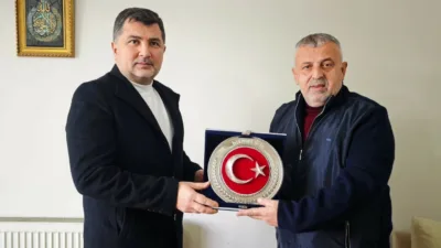 İş Sendikası Düzce Şube Başkanı Ali Kemal Esen, Başkan Yardımcısı