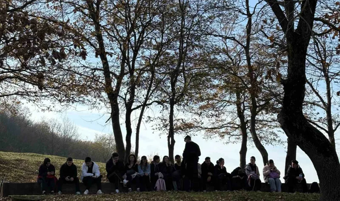 Sakarya Uygulamalı Bilimler Üniversitesi (SUBÜ) öğrencileri, ’Yeşil Vatan’a Adım At,