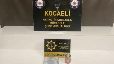 Kocaeli’de şehir genelinde polis ekiplerince yapılan gerçekleştirilen uyuşturucu operasyonunda gözaltına