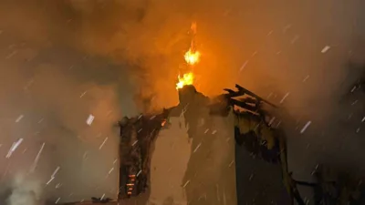 Düzce’de gece saatlerinde 2 katlı müştemilatta yangın çıktı. Bölgede devriyede