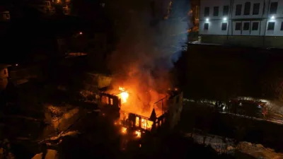 Karabük’ün Safranbolu ilçesinde yaklaşık 200 yıllık tarihi konak, çıkan yangında
