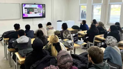 SUBÜ Kaynarca Seyfettin Selim MYO’da yürütülen proje çerçevesinde bir sınıf,