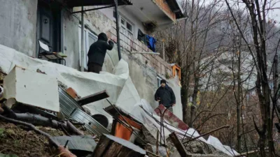 Zonguldak’ta istinat duvarı çalışması sırasında yağışların da etkisiyle meydana gelen