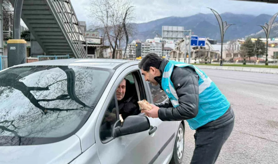 AK Parti Karabük Gençlik Kolları tarafından Ramazan ayı dolayısıyla düzenlenen