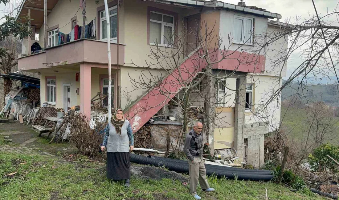 Zonguldak’ın Alaplı ilçesine bağlı Osmanlı köyü Çandırlı Mahallesi’nde yoğun kar