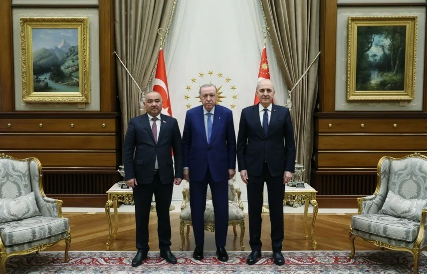 Cumhurbaşkanı Recep Tayyip Erdoğan, Kırgızistan Meclis Başkanı Nurlanbek Turgunbek uulu’yu