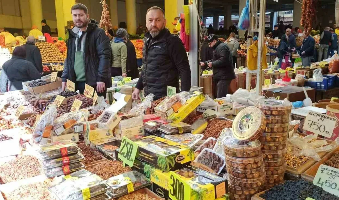 Devrek pazarında Ramazan ayının başlaması ile birlikte alışveriş hareketliliği de
