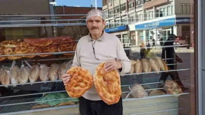 Devrek’te Ramazan pidesi vatandaşların tüketimine sunulmaya başlandı İslam alemin büyük