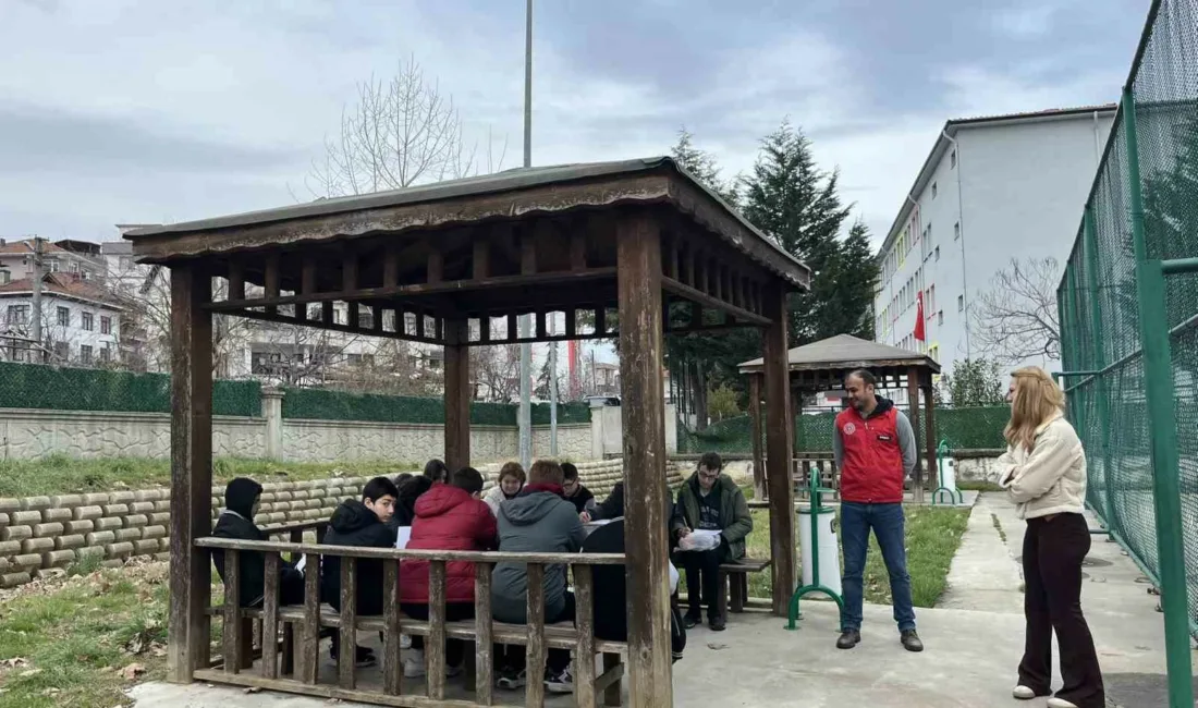 DÜZCE (İHA) – Akçakoca Gençlik Merkezi’nde, gençlik çalışanları yetkinlik çerçevesi