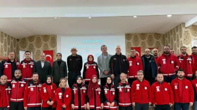 DÜZCE (İHA) – Düzce’de, 6 Şubat depremlerinde hayatını kaybeden vatandaşları