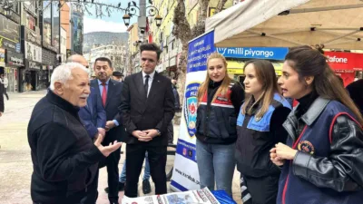 Karabük’te, çocuklar adına açılan banka hesaplarının dolandırıcılıkta kullanılmasına karşı vatandaşları
