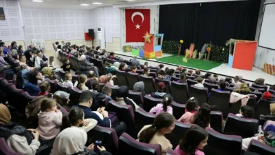 Kartepe Belediyesi tarafından düzenlenen kültür sanat etkinlikleri kapsamında “Meraklı Civciv”