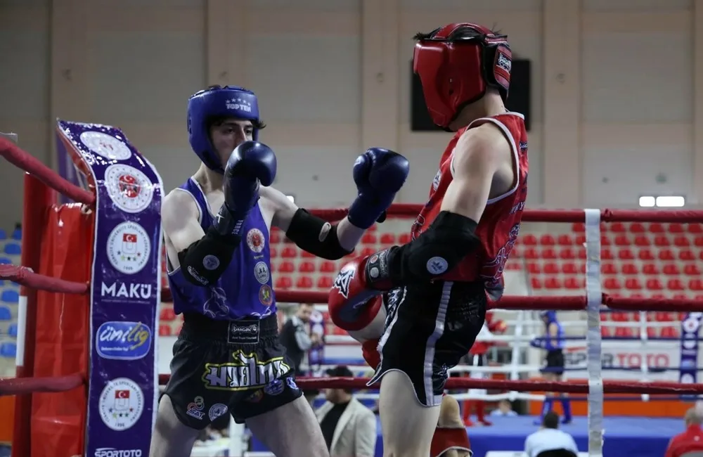 Kastamonu Üniversitesi, Türkiye Üniversite Sporları Federasyonu tarafından Burdur’da düzenlenen Muay