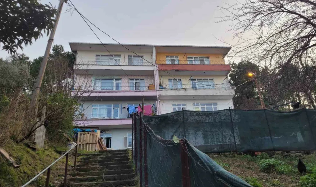 Kastamonu’nun İnebolu ilçesinde kendisinden iki gündür haber alınamayan kadın, evinde
