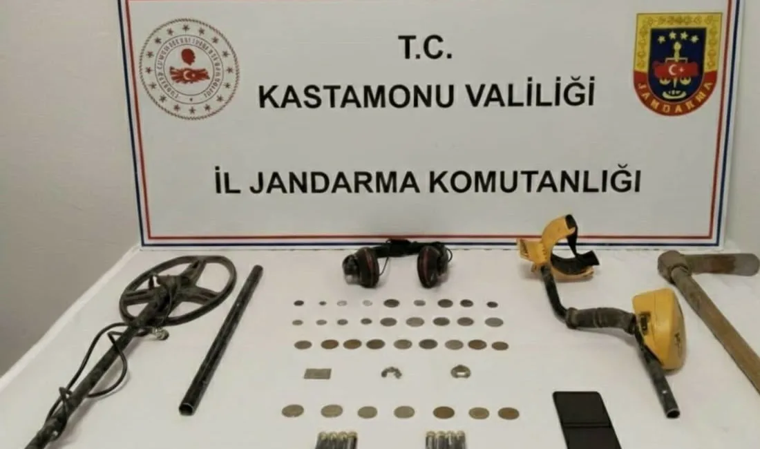 Kastamonu’da jandarma ekiplerince tarihi eser kaçakçılığına yönelik düzenlenen operasyonda çok