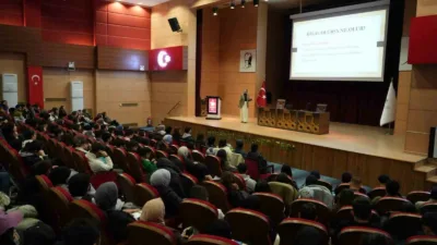 Karabük Üniversitesi(KBÜ) Sağlık Bilimleri Fakültesinde düzenlenen Kişisel Verilerin Korunması Kanunu