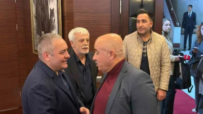 Keçiören Belediye Başkanı Mesut Özarslan, CHP Genel Başkanı Özgür Özel
