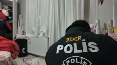 Kocaeli’de çocukların kullanıldığı müstehcen görüntüleri depoladıkları ve paylaştıkları iddiasıyla gözaltına