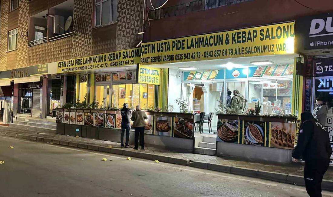Kocaeli’nin Gebze ilçesinde içeride müşterilerin bulunduğu sırada bir kebapçıya düzenlenen