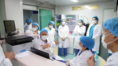 Çocuk Hematoloji ve Onkoloji Uzmanı Prof. Dr. Tunç Fışgın ve