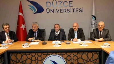 Cumhurbaşkanı Başdanışmanı ve 24., 25., 26. dönem Artvin Milletvekili Dr.