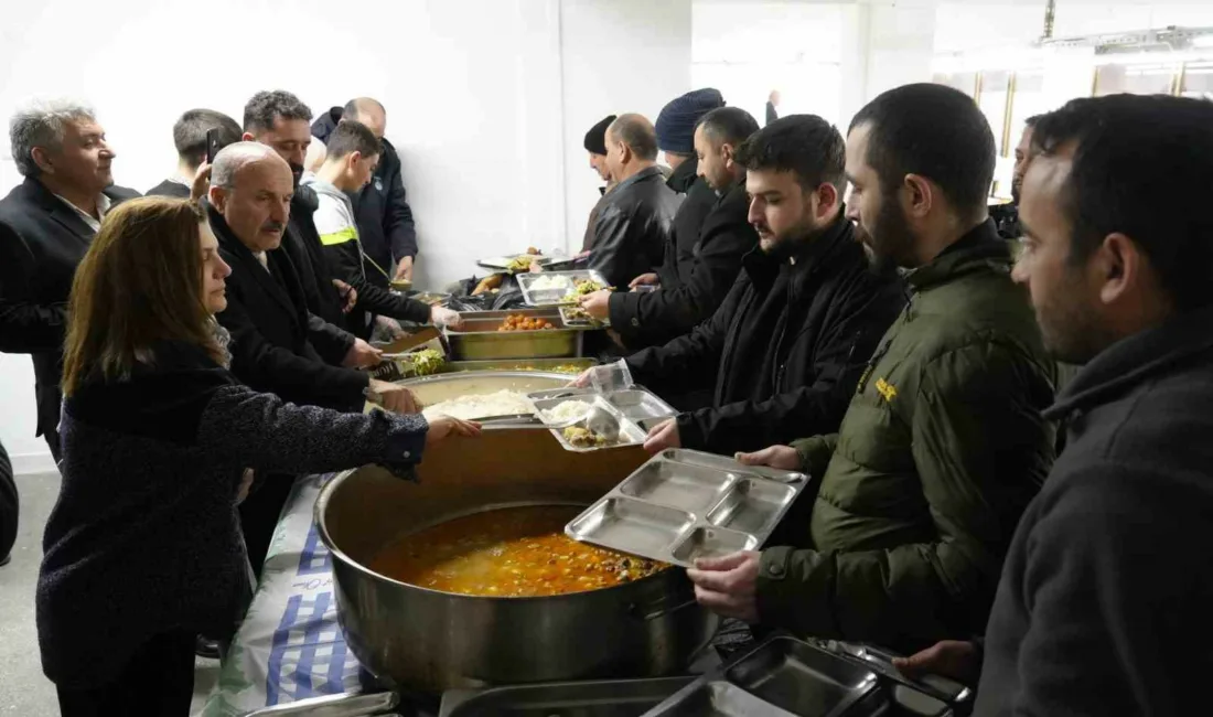 Taşköprü Belediyesi tarafından Ramazan ayının ilk gününde düzenlenen iftar programında