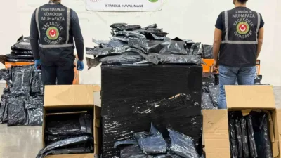 Ticaret Bakanlığı, Hatay İskenderun’da ve İstanbul Havalimanı’nda iki büyük operasyonla