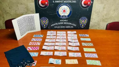 Kocaeli’de yapılan denetimlerde ruhsatsız mekanda tombala oynatıldığı tespit edildi. Şüpheli