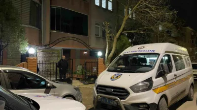 Kocaeli’nin Körfez ilçesinde yatalak annesine yemek hazırladığı sırada mutfakta yere