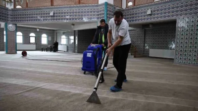 Zonguldak’ta, vatandaşların ibadetlerini daha sağlıklı ve hijyenik ortamlarda ifa edebilmeleri