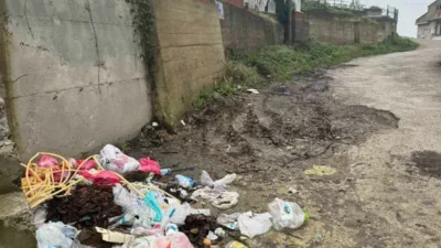 Zonguldak kent merkezine bağlı birçok mahallede zamanında toplanmayan çöpler ve