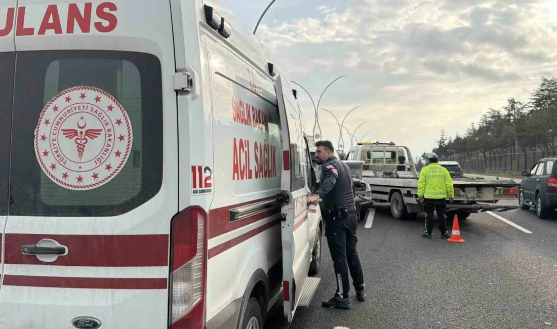 Ankara’nın Polatlı ilçesi E-90 karayolunda 4 aracın karıştığı zincirleme trafik