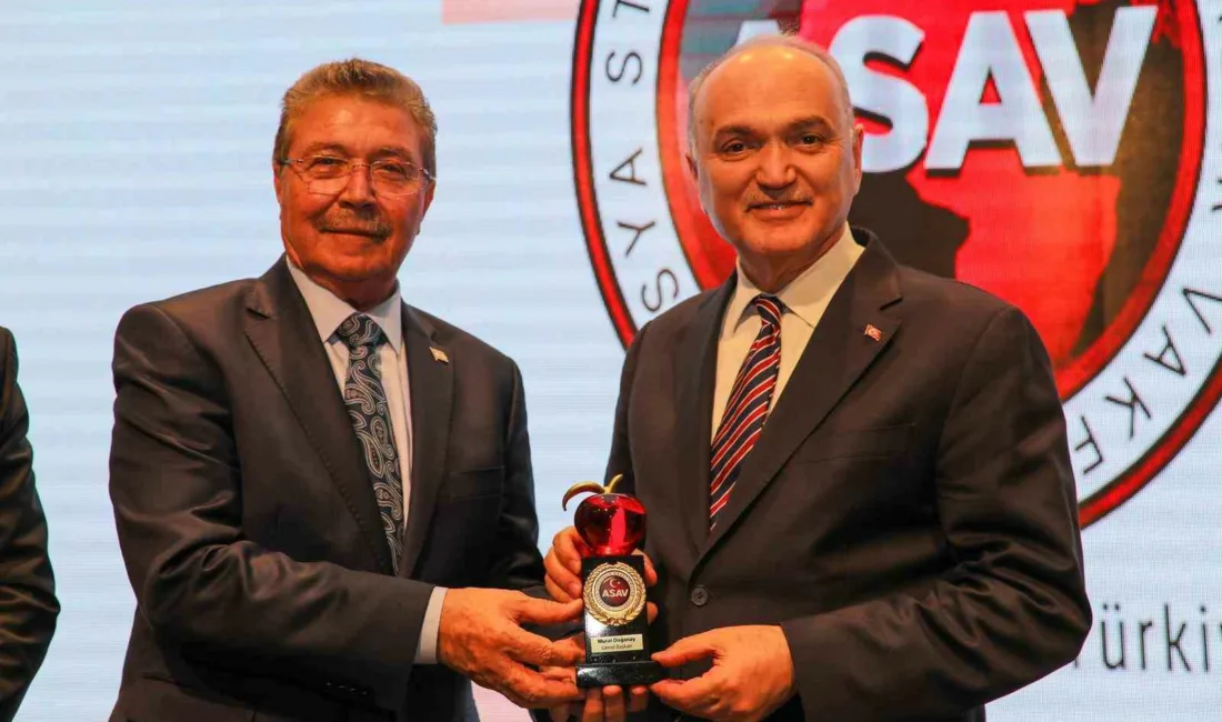 Düzce Belediye Başkanı Dr. Faruk Özlü, Avrasya Türk Kültürü Stratejik