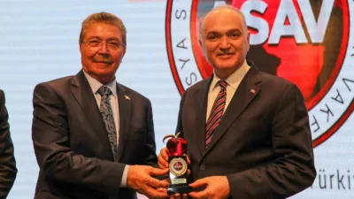 Düzce Belediye Başkanı Dr. Faruk Özlü, Avrasya Türk Kültürü Stratejik