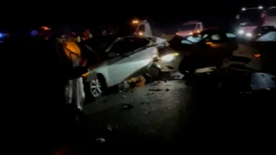 TEM Otoyolu’nun Bolu geçişinde bayram tatili dönüşü trafiğinde 5 aracın