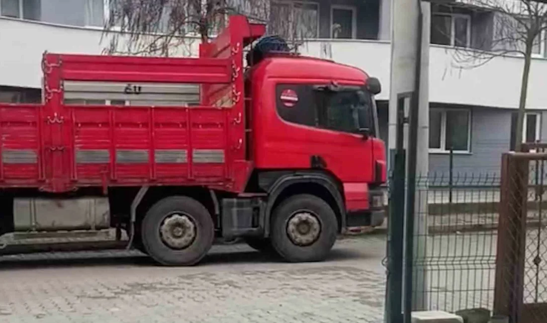 Bolu’da gece saatlerinde park halindeyken çalınan tır, ertesi gün sokakta